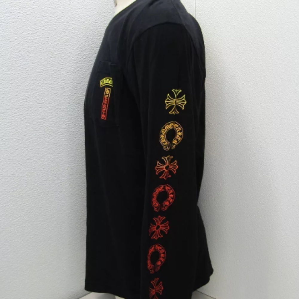 Chrome Hearts Men's Gradient Logo Long Sleeve T-Shirt Black - Picture 3 of 7